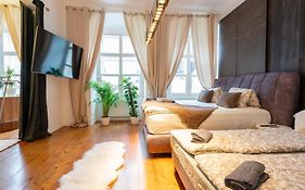 Premium Suites Vienna - Schoenlaterngasse
